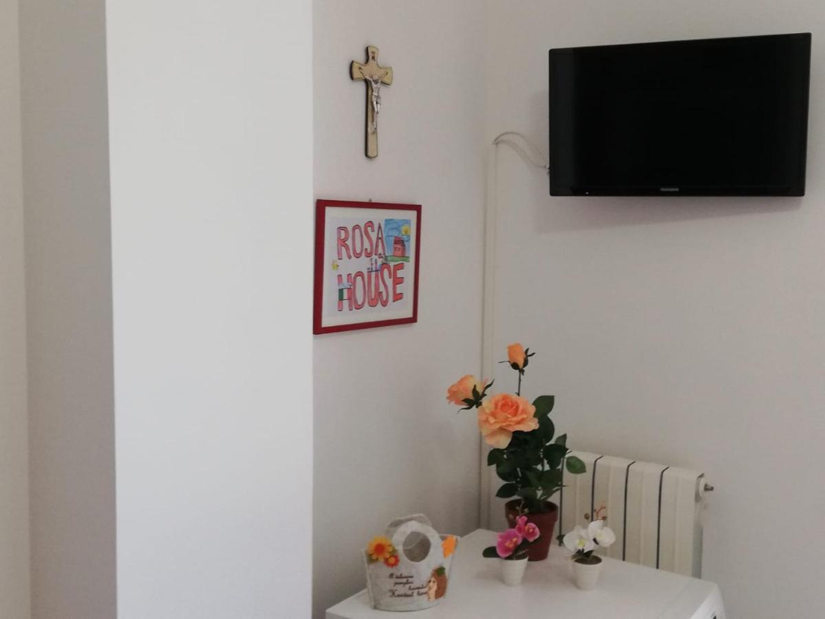 Rosahouse Apartment Lecce Luaran gambar